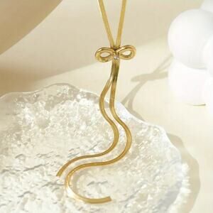 NEW Gold Coquette Bow Necklace – Stainless Steel Y-Shape with Rhinestones